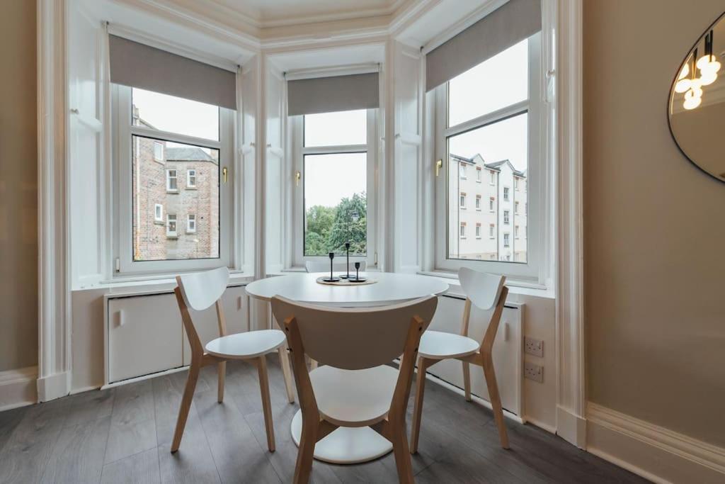 Stylish Stirling Apartment - Free Parking Exteriér fotografie