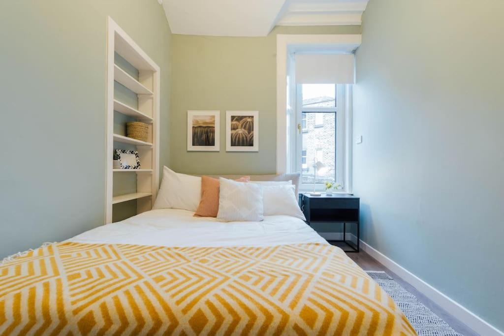 Stylish Stirling Apartment - Free Parking Exteriér fotografie